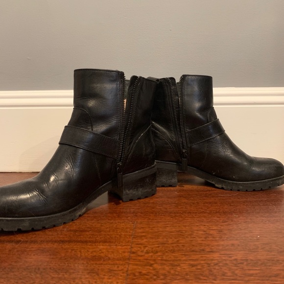 Michael Kors Jet Set 6 black ankle boots - Picture 2 of 4